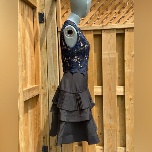 🆕 BRONX & BANCO 🧿 NWOT Navy Lace & Black Tiered Midi Dress, Sz AU 8 US 4 - Picture 5 of 13